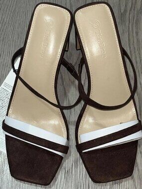 The Drop Avery Coffee Bean Sandal Heels, NWT, Size 8